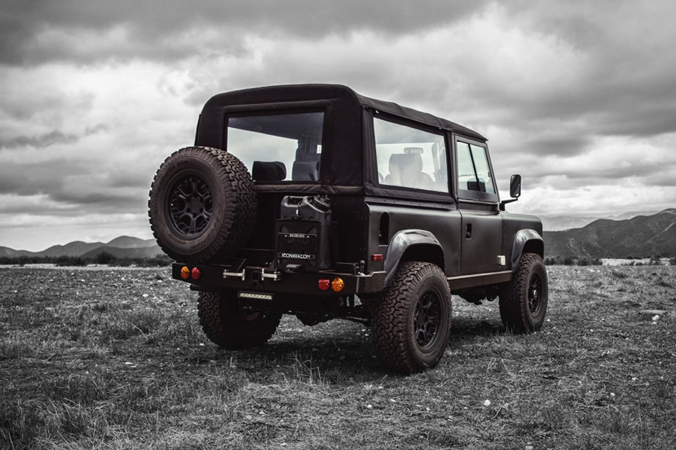 960x640 Icon Land Rover Defender Uncrate