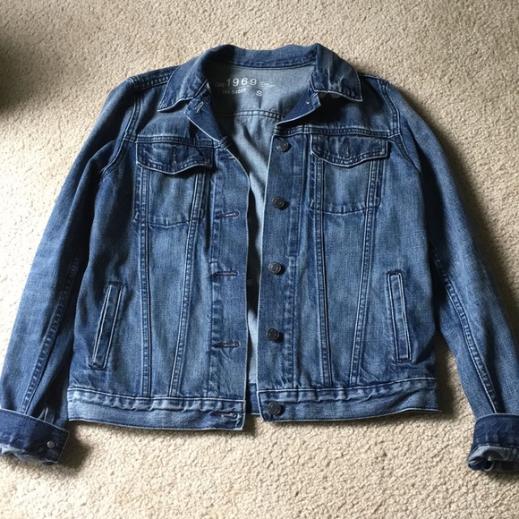 580x580 Gap Jackets Coats Icon Denim Jacket Like New Small Poshmark