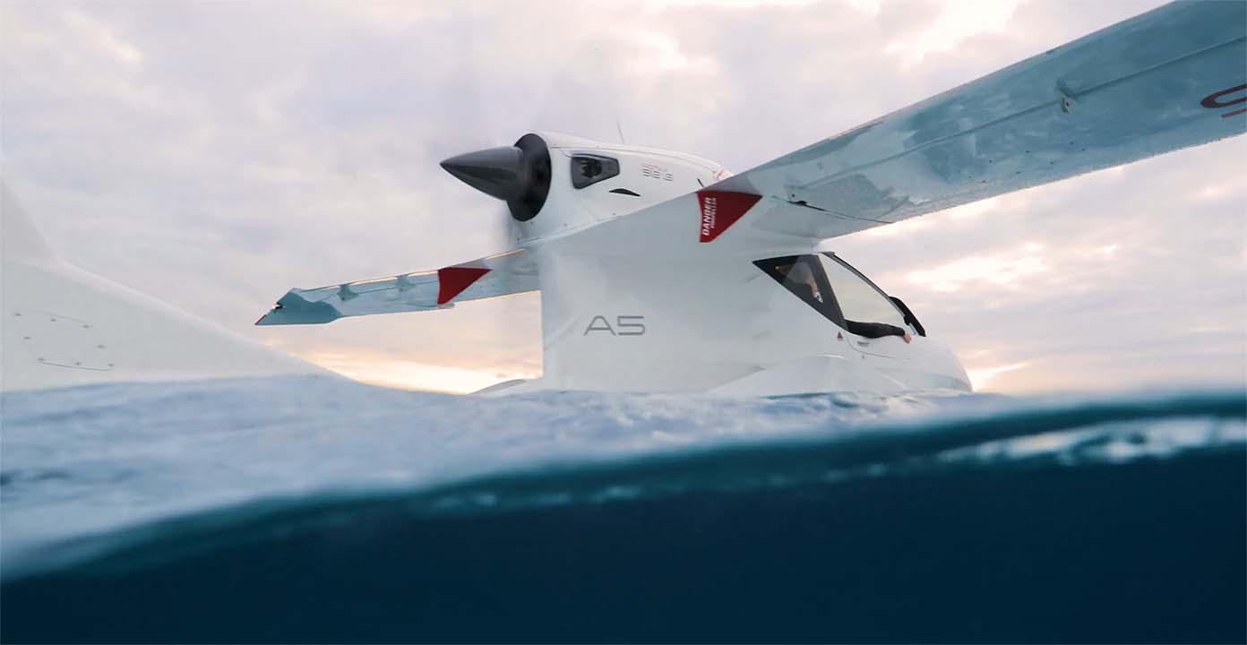1392x720 Icon Aircraft Maker Of The Icon Amphibious Airplane