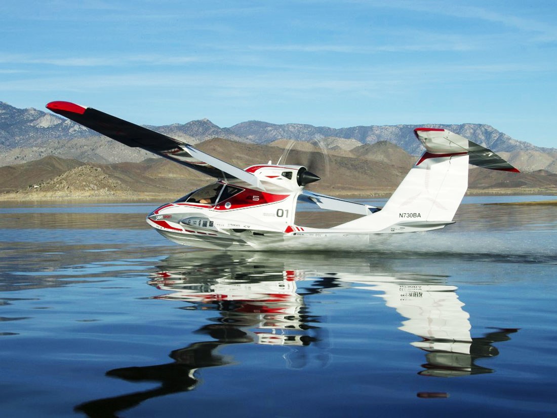 1100x825 Icon Plane Crash Kills Including Engineer Jon Karkow Wired