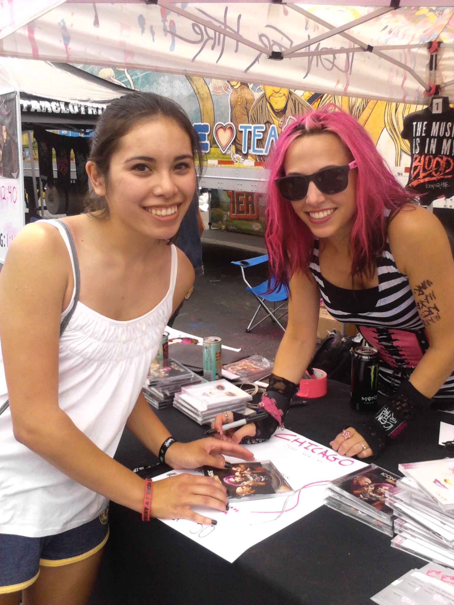 1536x2048 Icon For Hire Wallpapers High Quality Download Free