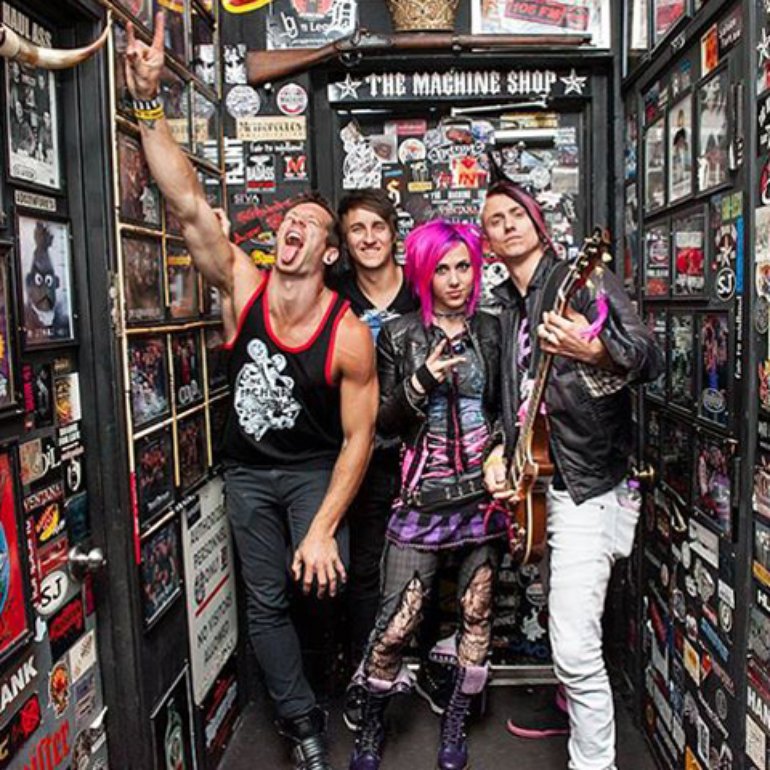 770x770 Icon For Hire Photos