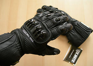 300x212 Leather Motorcycle Gloves