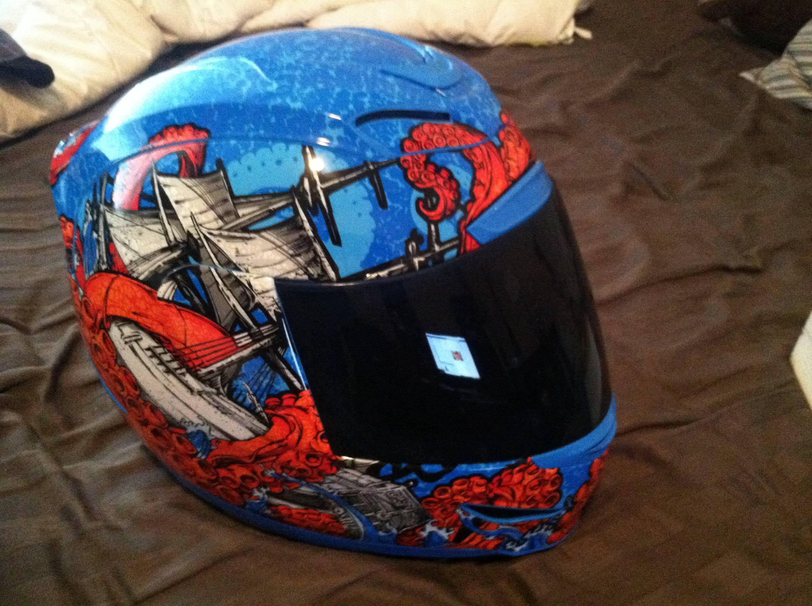 2592x1936 Those That Have Them, What Helmet Do Y'all Hooligan