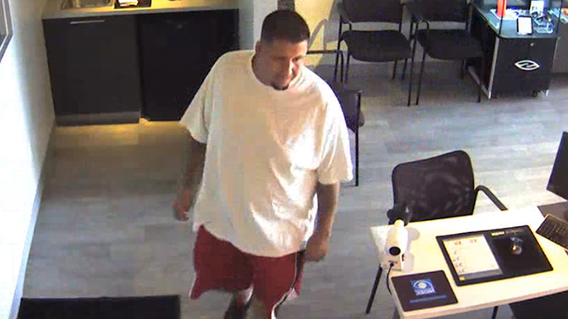 800x450 Icon Lasik Offers Reward For Id Of Sunglasses Thief Denver