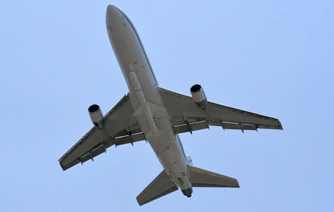 678x431 Pegasus Rocket, Nasa Satellite Head For Launch Base In Pacific