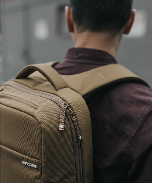 500x600 Incase Brz Icon Lite