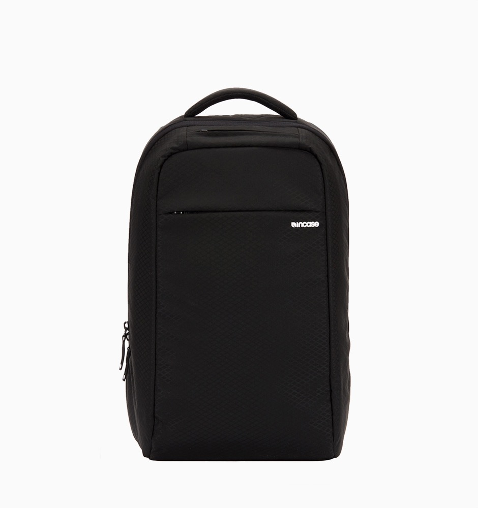 940x1000 Incase Icon Lite Pack Diamond Ripstop Black