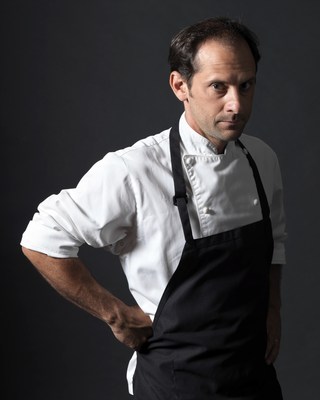 320x400 Pedro Miguel Schiaffino Wins American Express Icon Award