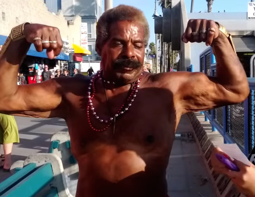 893x693 Bill Pettis, Bodybuilder And Muscle Beach Icon, Found Dead