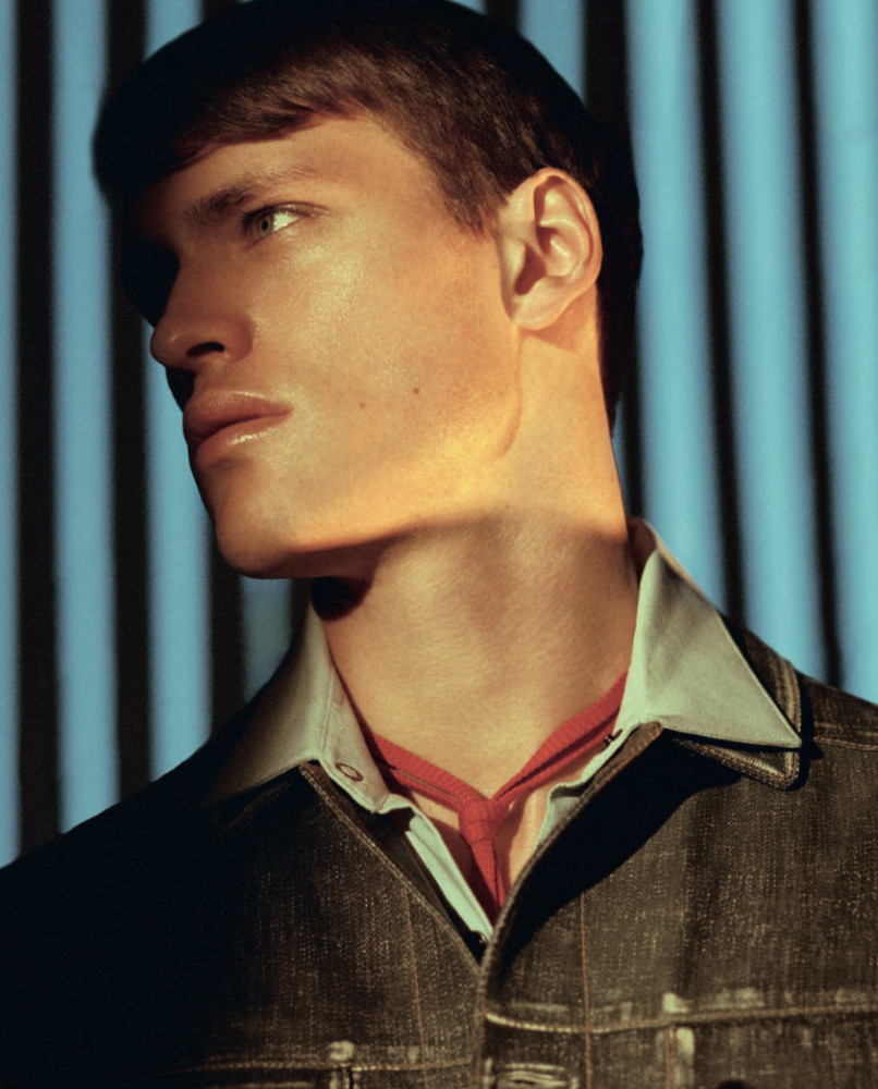 806x1000 Victor For Icon Magazine Metropolitan Models Agency