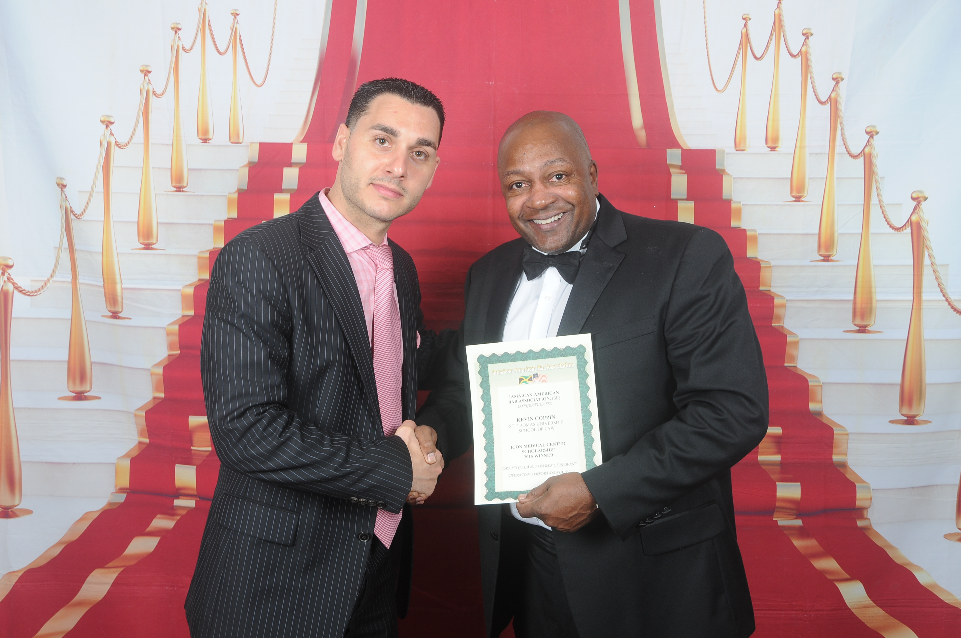 3216x2136 Scholarship Donation From Icon Medical Centers