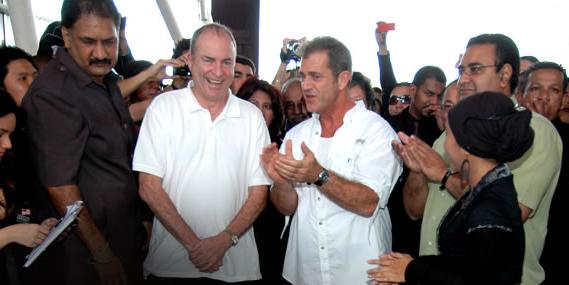 569x285 Mel Gibson Sells Uk Arm Of His Icon Group Deadline