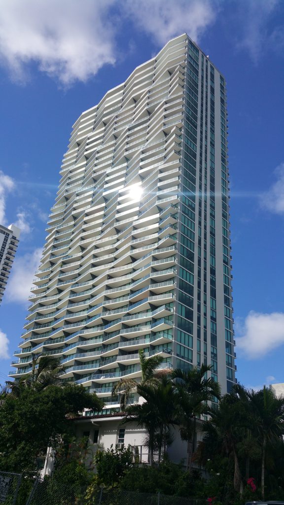 576x1024 Icon Bay Miami Condo Sales Rentals Ne St Miami Fl