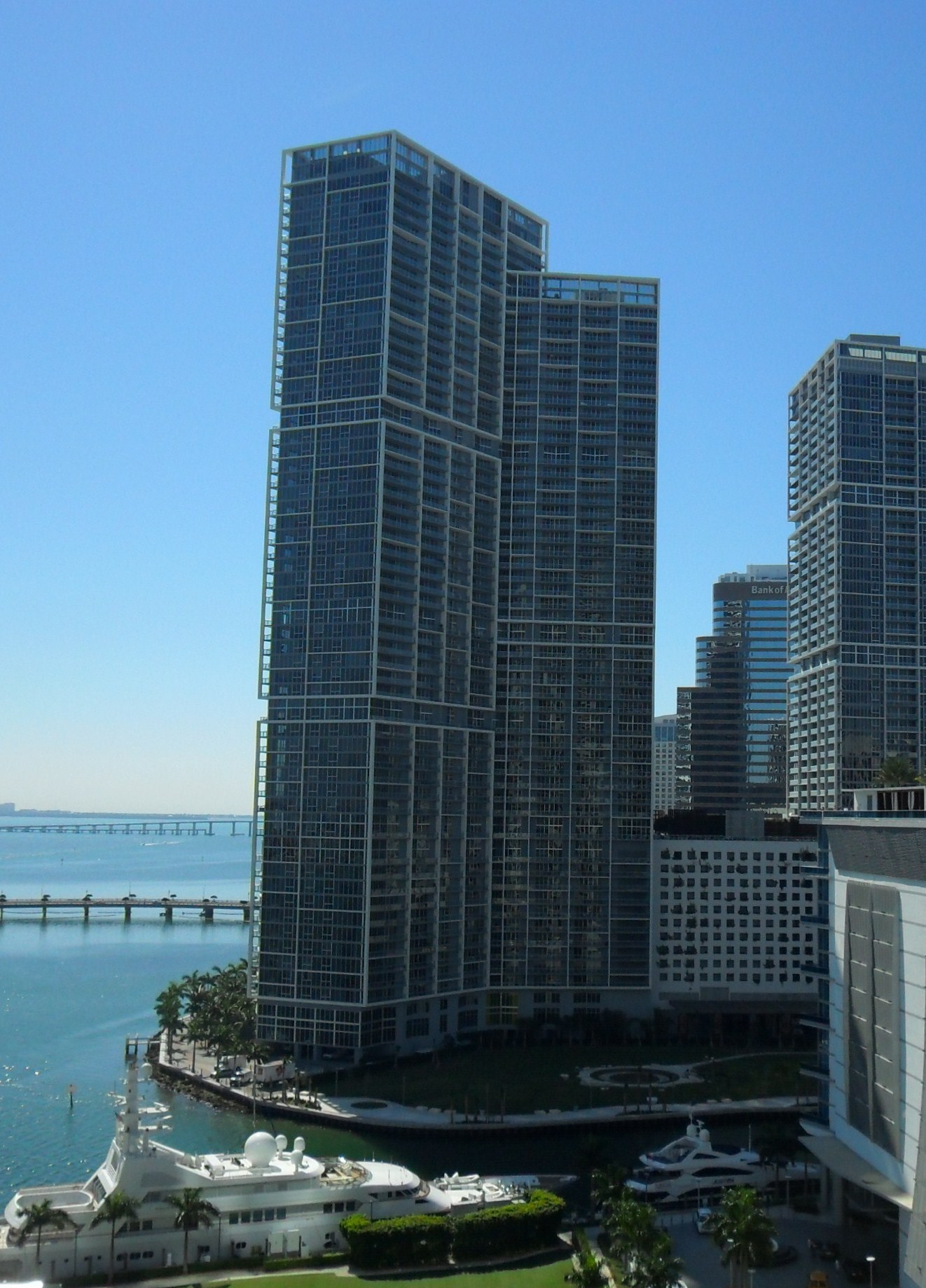 1322x1838 Icon Brickell