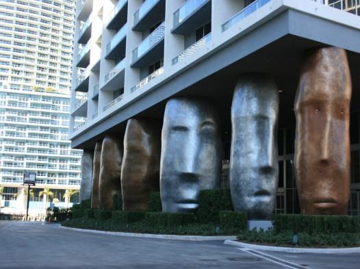 526x393 Icon Brickell