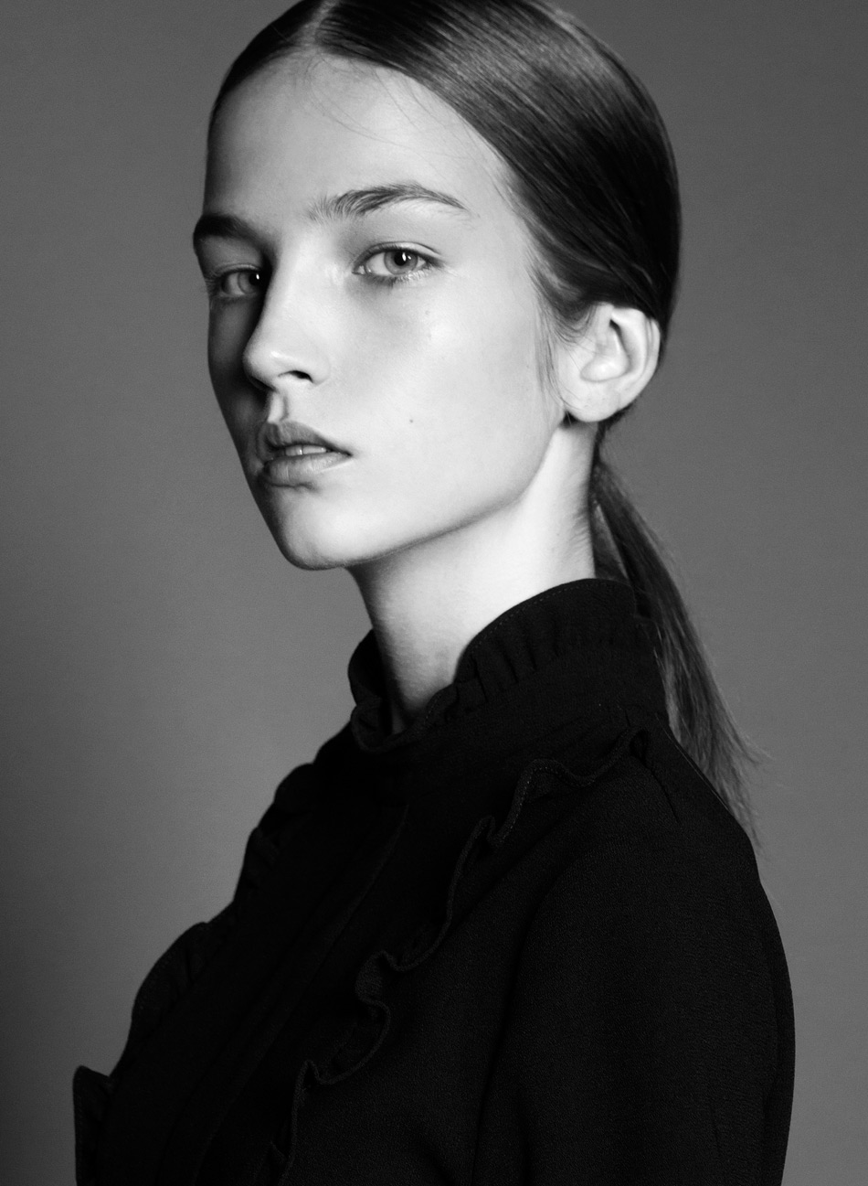 Meet Mira Johannes Newfaces 950x1297 Meet Mira Johannes Newfaces