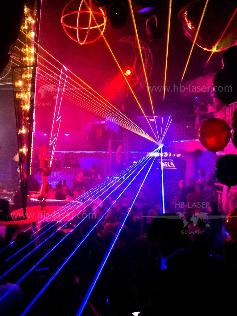 768x1024 Icon Club Moscow, Russia