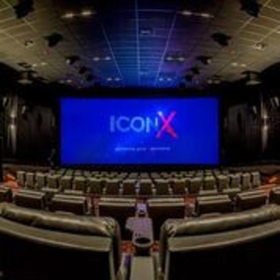 900x900 New Mountain View Theater Breaks Down Barriers Mountain View, Ca