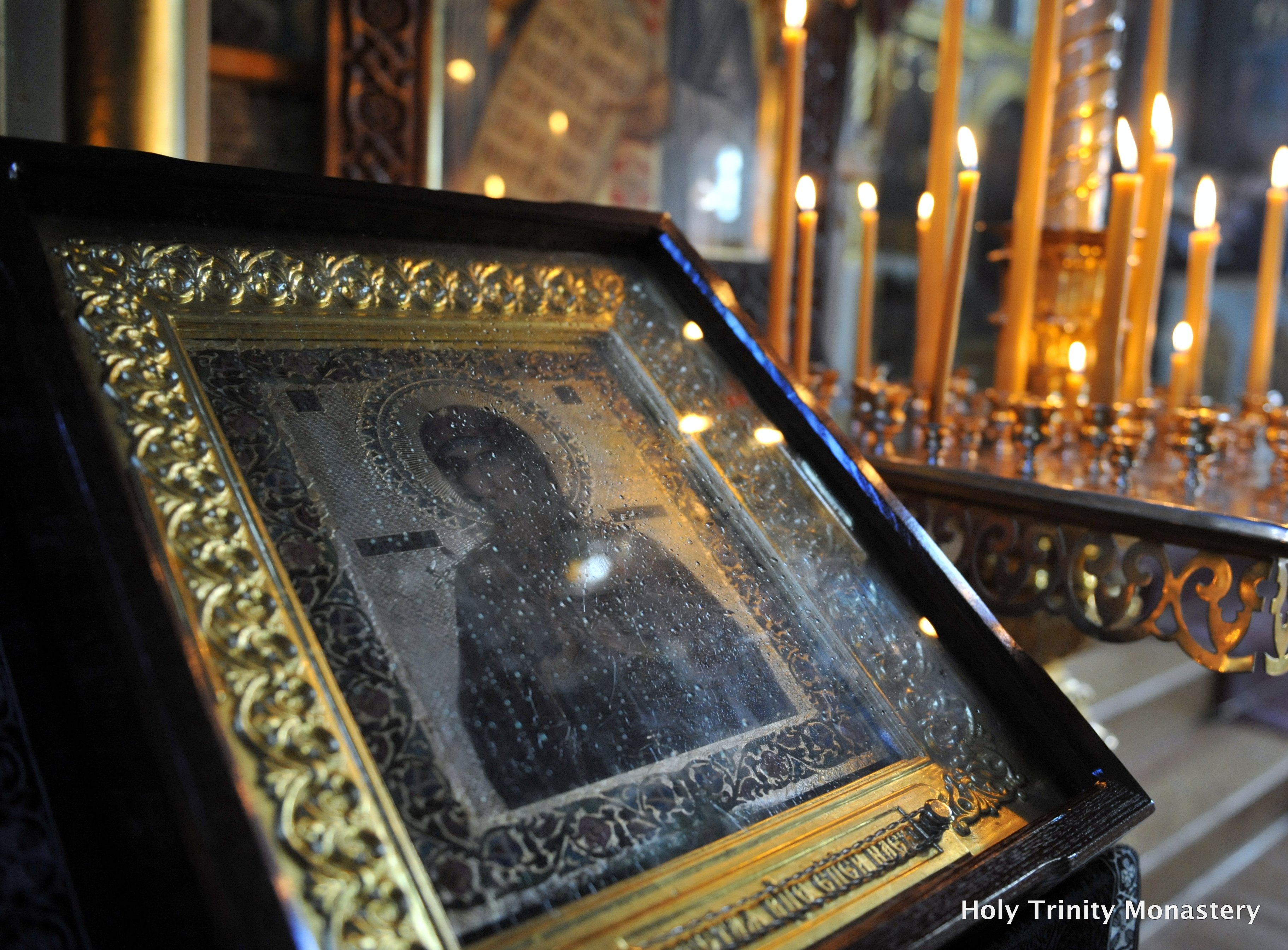 3645x2687 Holy Trinity Monastery