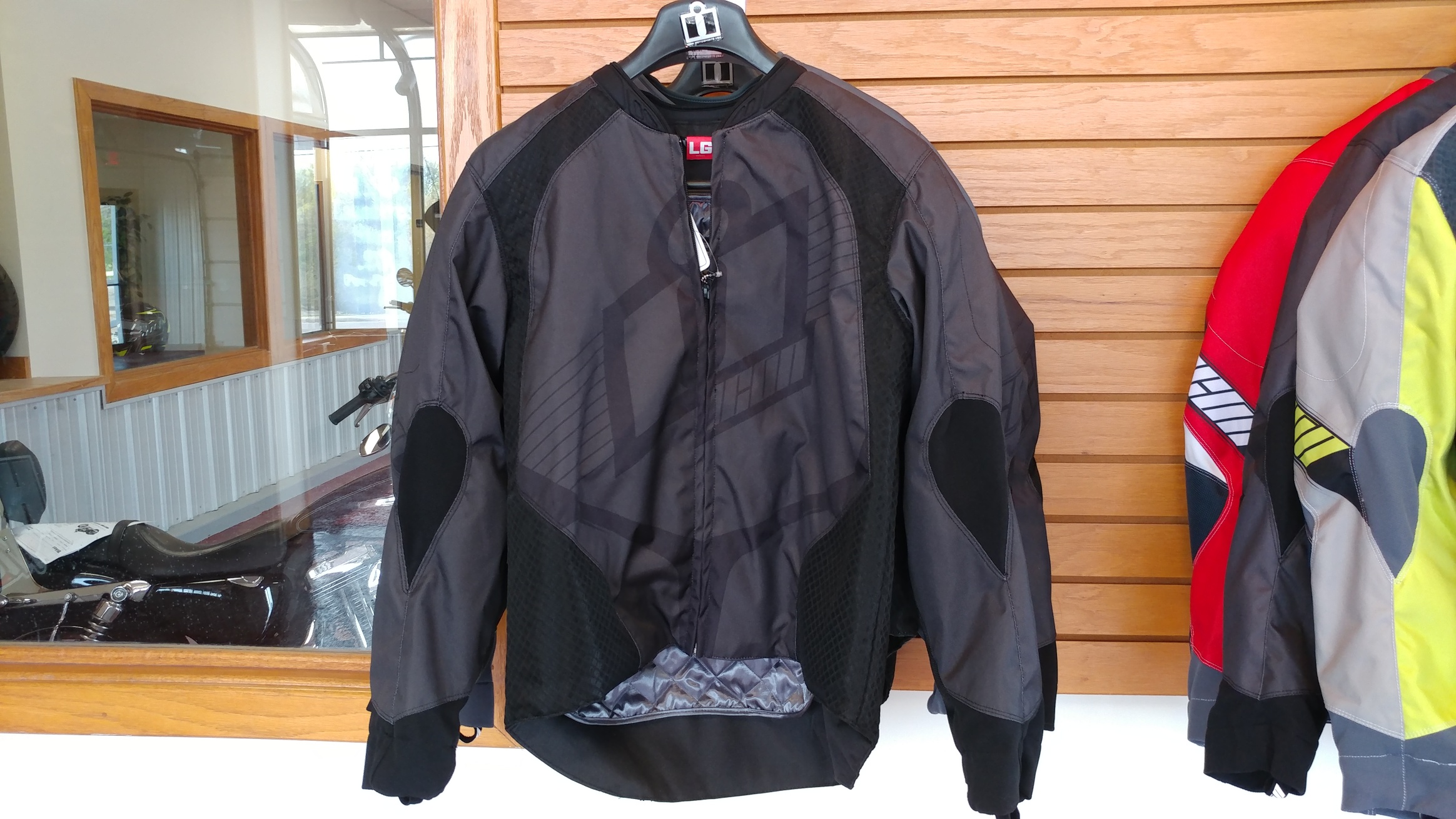 2328x1310 Harkys Motorsports Icon Overlord Armored Riding Jacket Black