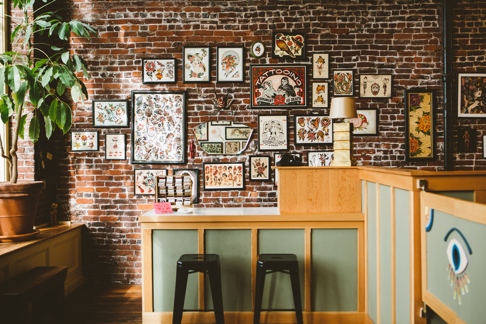 1000x667 Icon Tattoo Studio