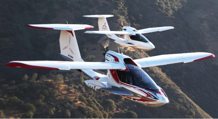 728x400 First Production Icon Amphibious Plane Unveiled