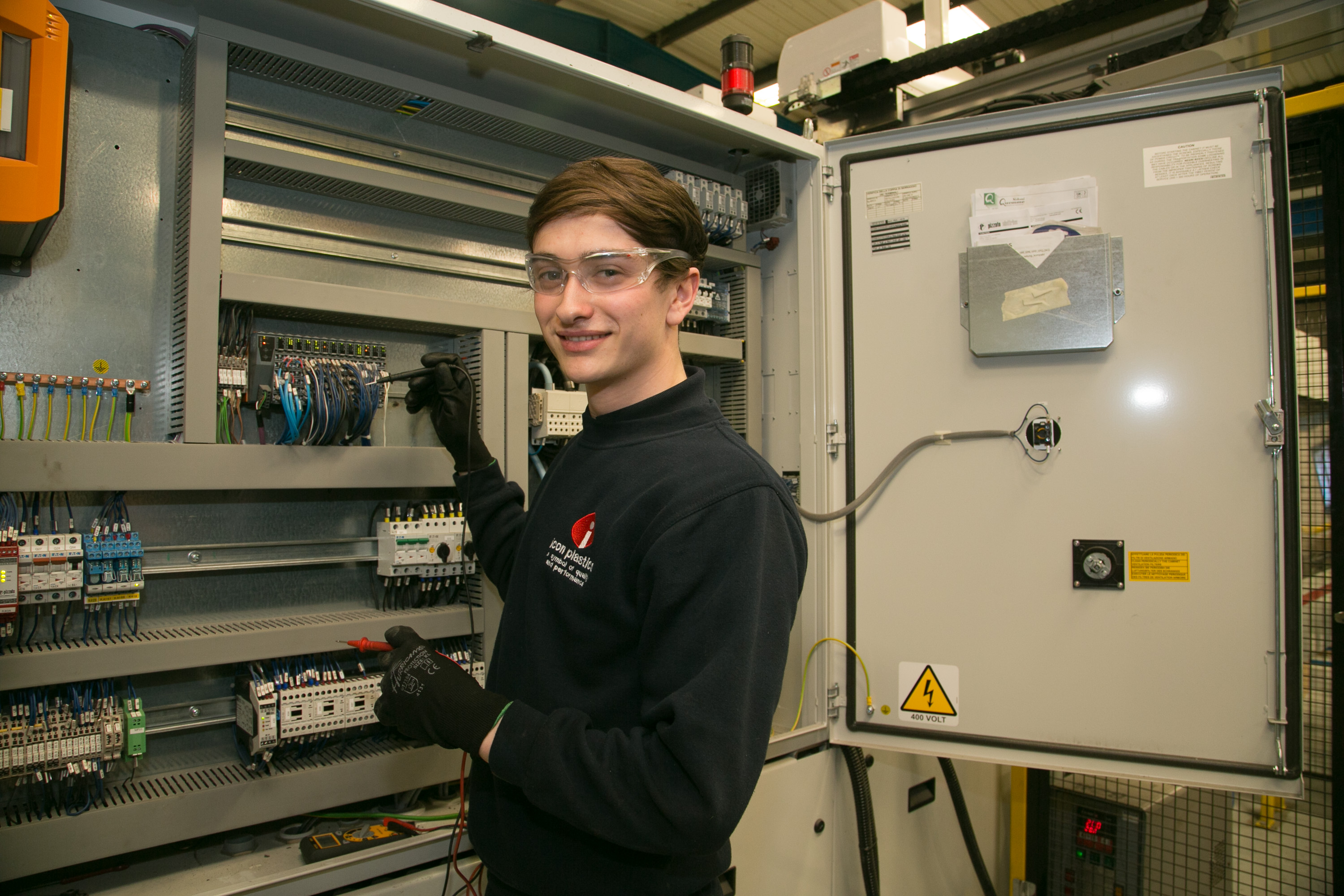 3000x2000 The Gazette I Love My Job Feature Icon Plastics