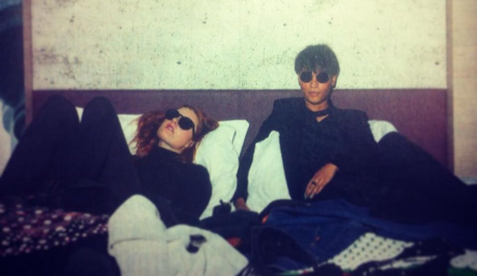 960x557 Here's Some New Shouty Swedish Pop, 'girlfriend' From Icona Pop