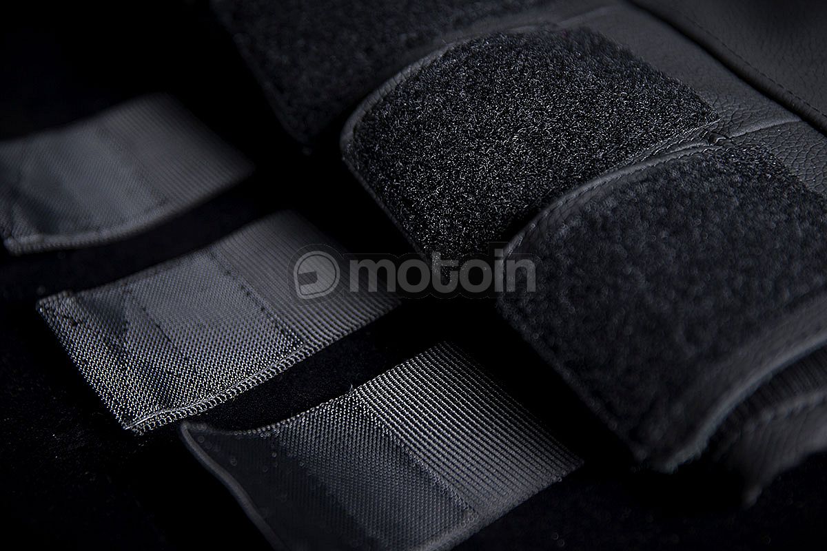 1200x800 Icon Regulator Stripped, Vest