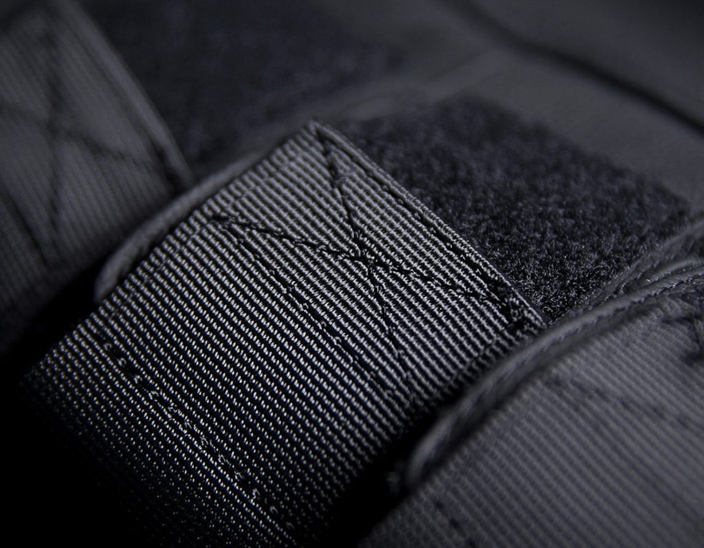 1023x796 Icon Regulator Stripped Motorcycle Vest Motorsport Freaks