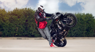 Sponsored Icon Rider Ian Gaines Ninetwentyfour Photography 320x176 Sponsored Icon Rider Ian Gaines Ninetwentyfour Photography