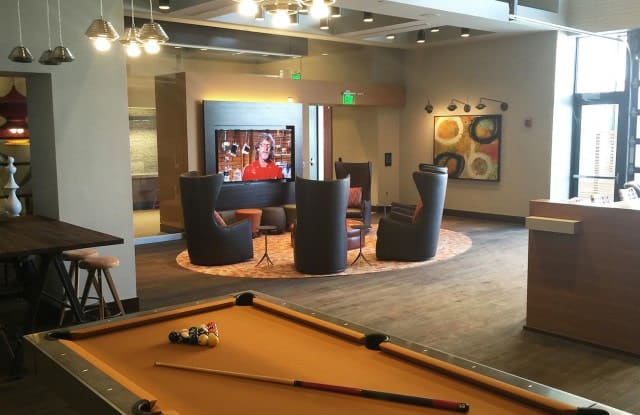 640x415 Icon Residences