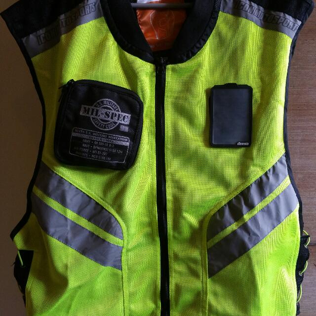 640x640 Icon Safety Vest, Cars On Carousell