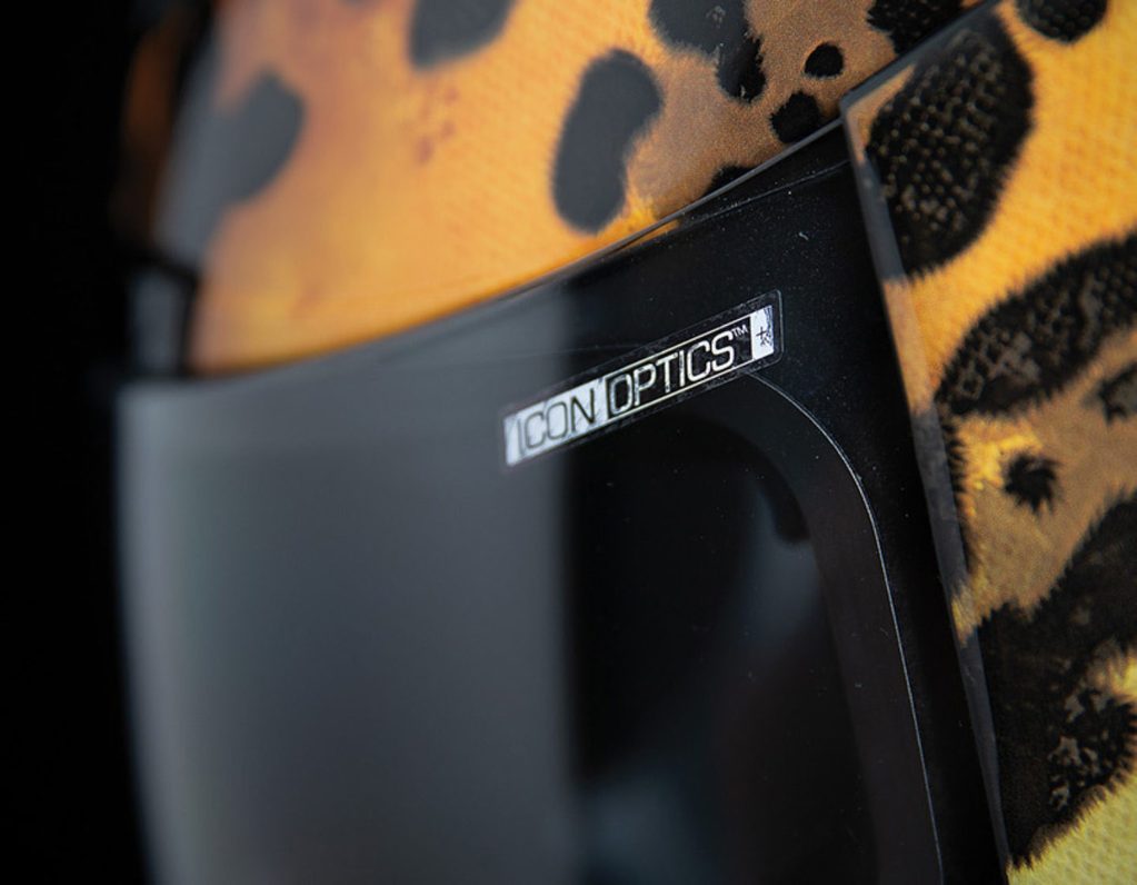 1023x796 Icon Airmada Sauvetage Duex Motorcycle Helmet Motorsport Freaks