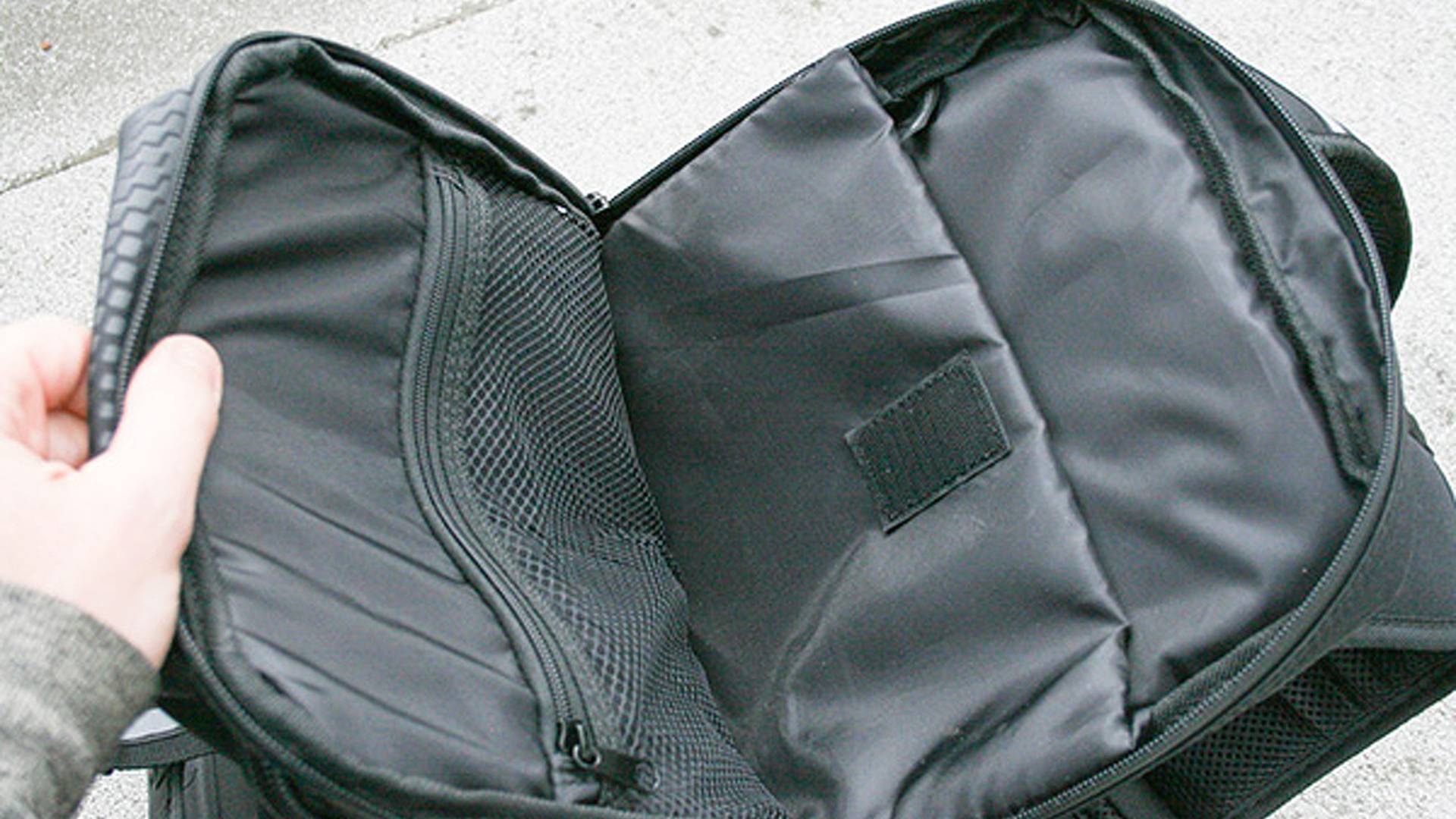 1920x1080 Gear Icon Squad Backpack Photos