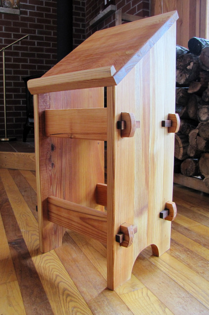 426x640 Child Analogion Or Icon Stand For Children