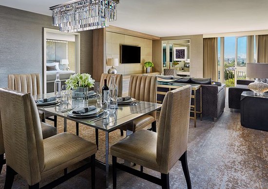 550x387 Icon Suite Dining Living Room