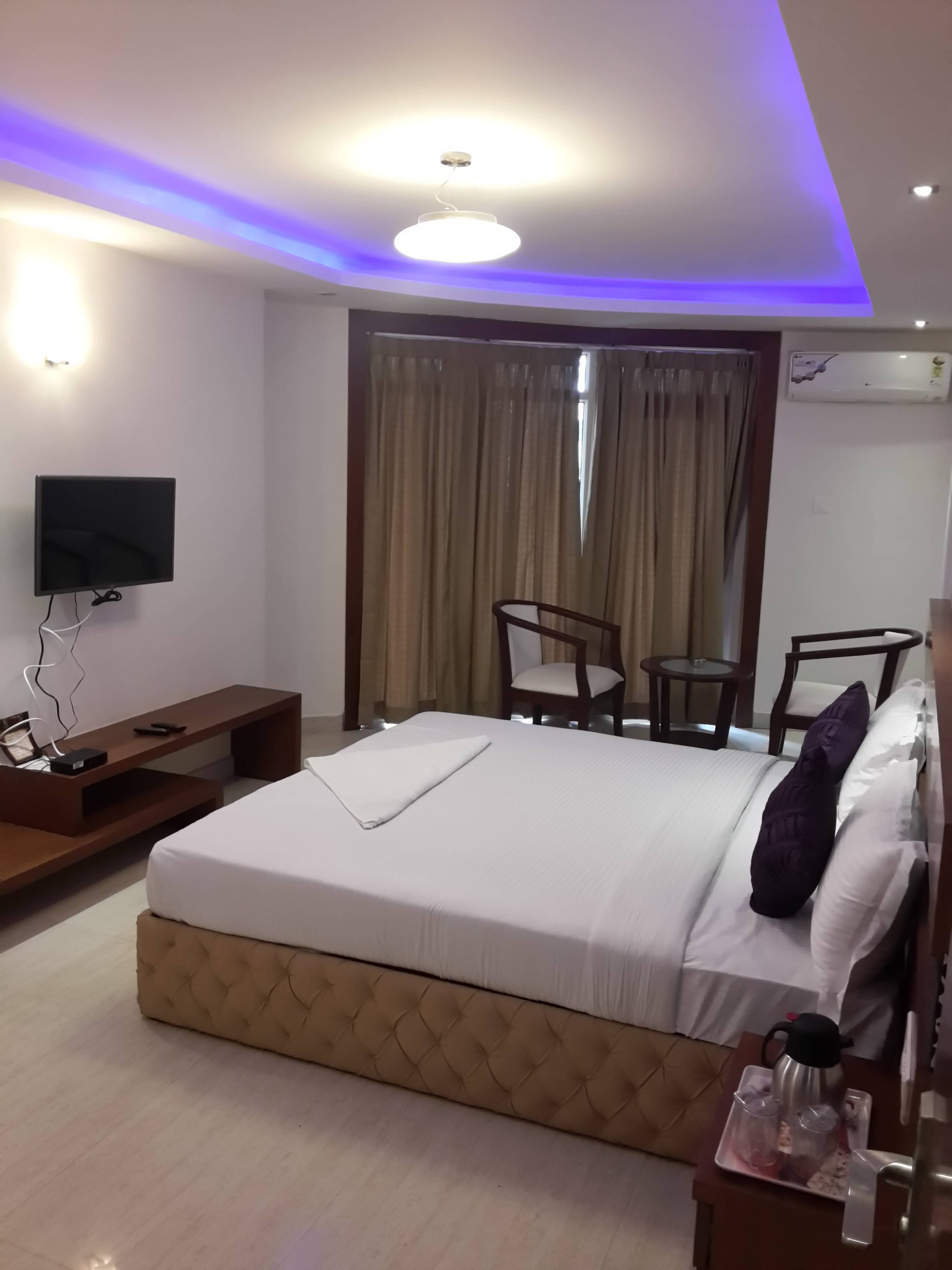 2448x3264 Icon Suites