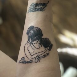 250x250 Icon Tattoo Body Piercing