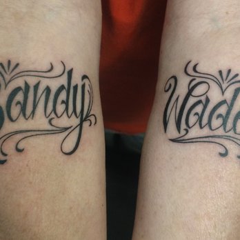 348x348 Icon Tattoo Piercing