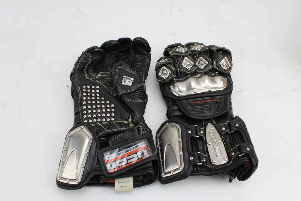 1024x683 Icon Asphalt Technologies Titanium Protection Motorcycle Gloves