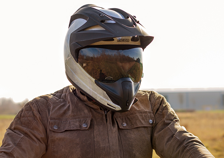 777x548 Icon Variant Construct Motorcycle Helmet Review