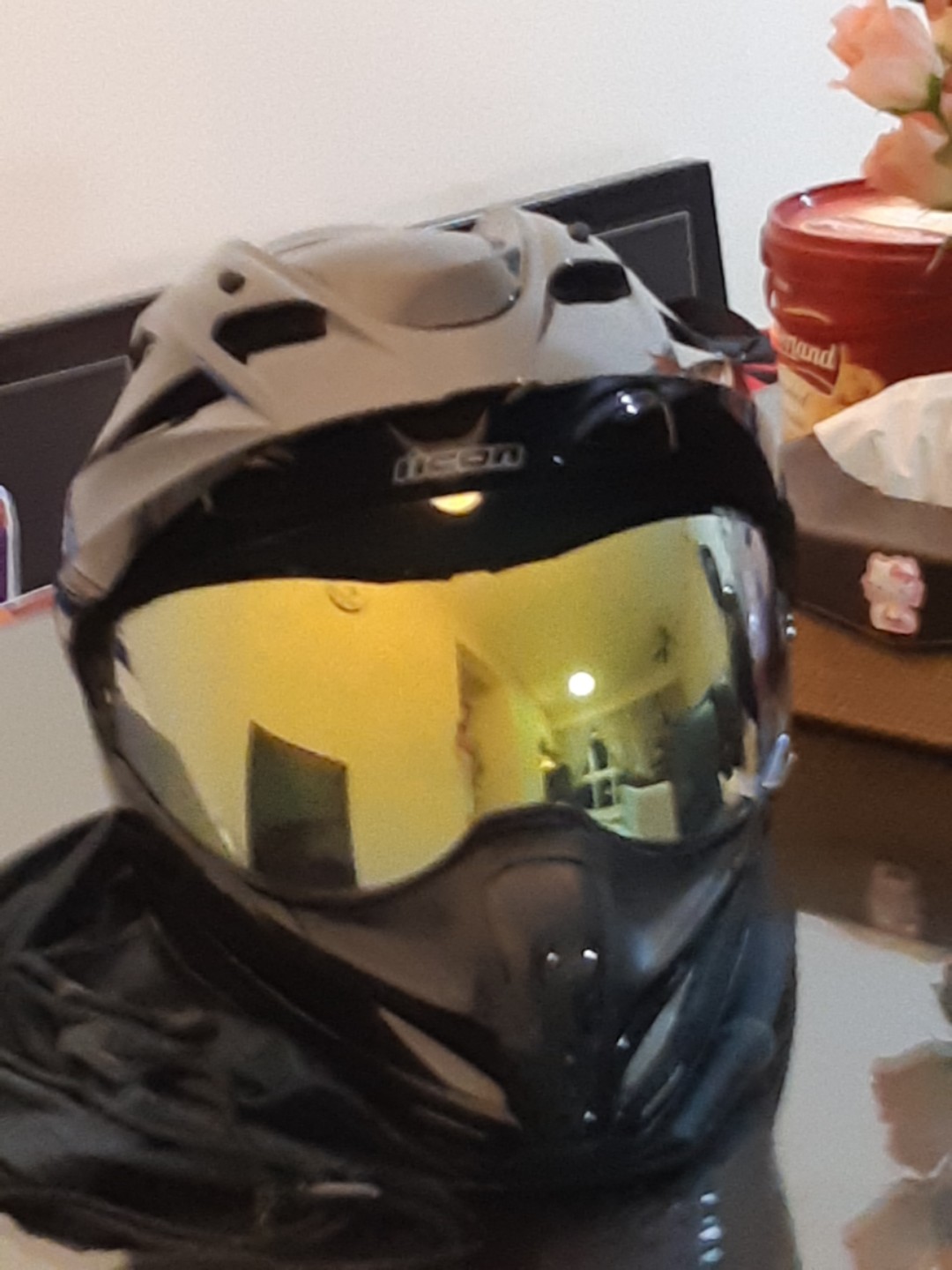 1080x1440 Icon Variant Helmet