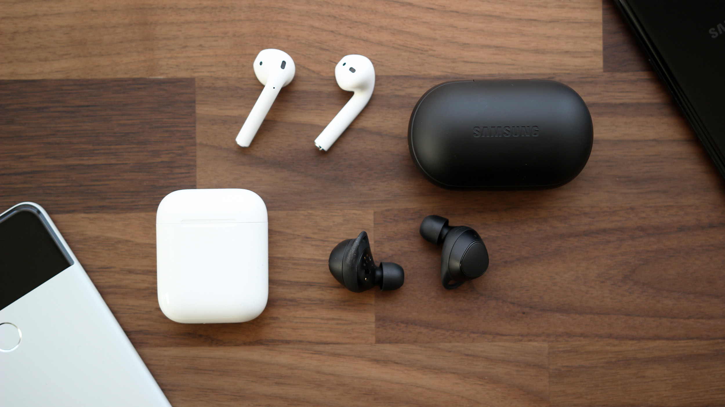 2500x1404 Samsung Gear Iconx Review Not Quite Android's Airpods, But