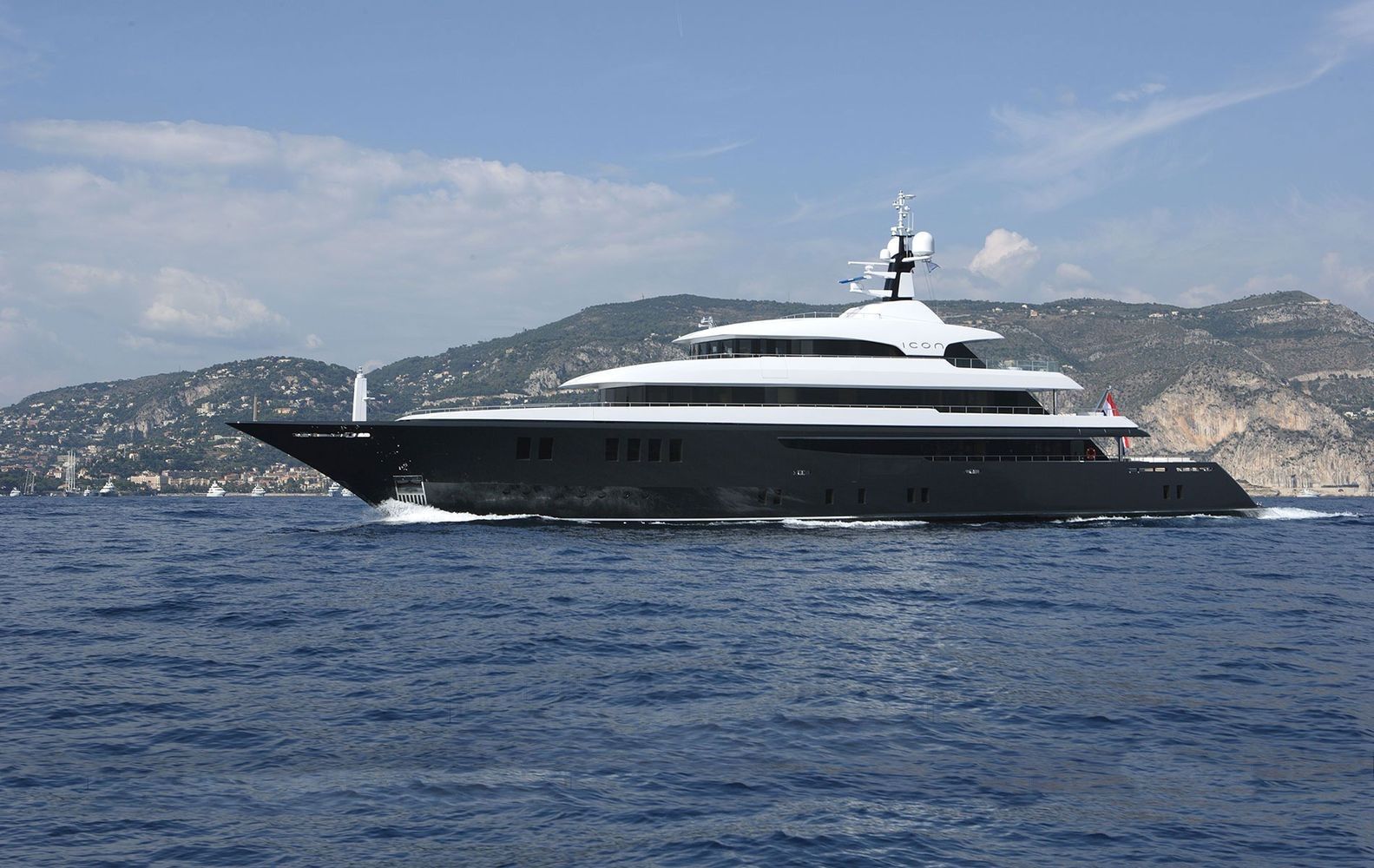1583x1000 Luxury Yacht Charter, Super Yacht Icon Our Mega Yacht On Emporium