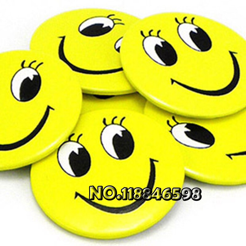800x800 Icone Smiley Face Sorriso Occhi Aperti Divertimento Distintivo