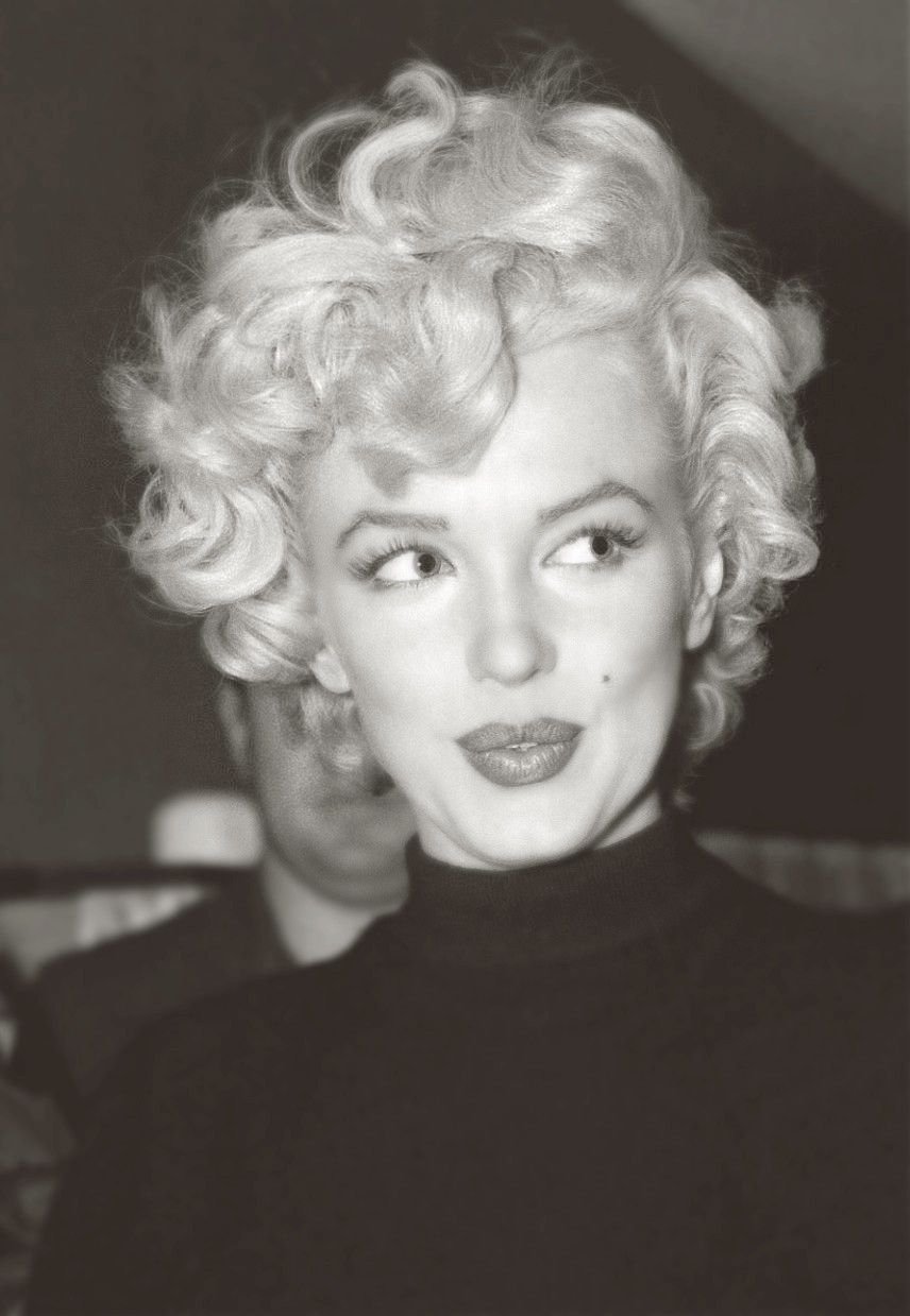 856x1239 Vintage Iconic Figures