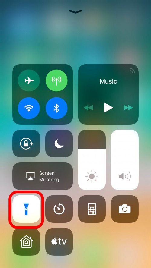 500x889 How To Turn On The Flashlight On Your Iphone With Hey Siri