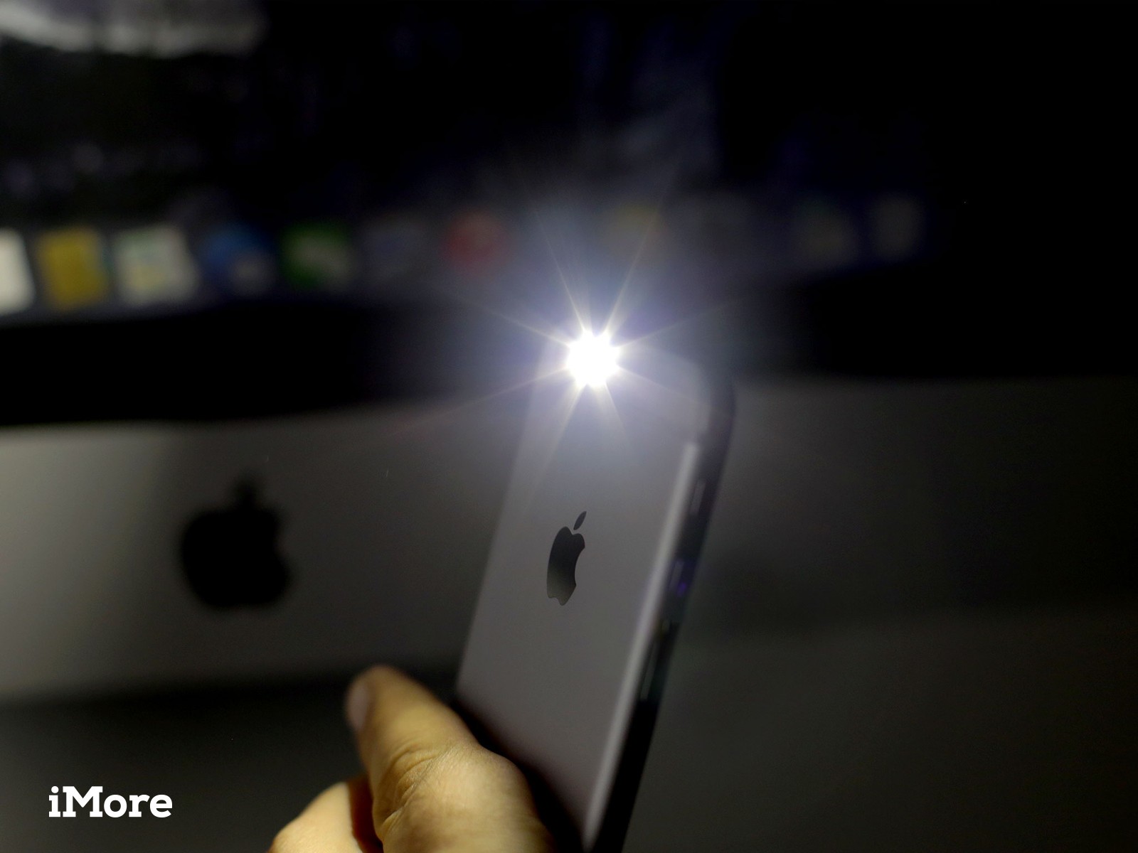 1600x1200 How To Instantly Turn Your Iphone Into A Flashlight Imore
